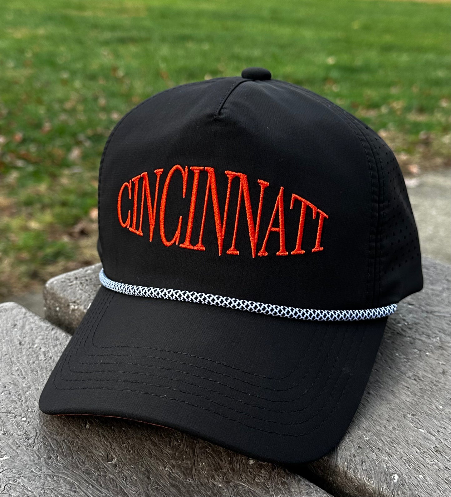 The CINCINNATI Perforated Roper - Orange